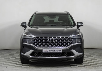 Подержанный автомобиль Hyundai Santa Fe 2021 года (2 фото)