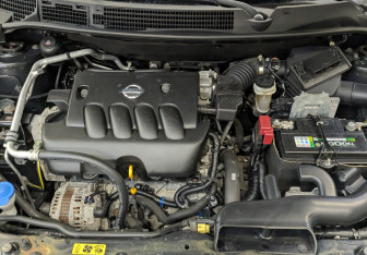 Подержанный автомобиль Nissan Qashqai+2 2011 года (8 фото)