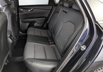 Подержанный автомобиль Kia Cerato Sedan 2022 года (18 фото)