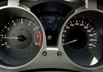 Подержанный автомобиль Nissan Juke 2018 года (23 фото)