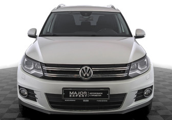 Подержанный автомобиль Volkswagen Tiguan 2015 года (2 фото)