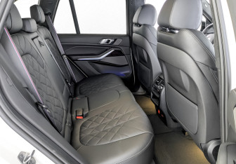 Новый BMW X5 2023 (12 фото)