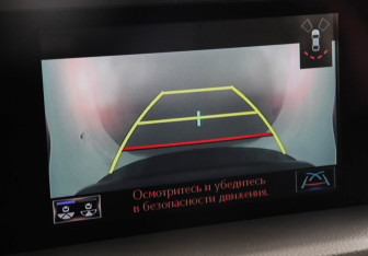 Подержанный автомобиль Lexus ES 2019 года (13 фото)