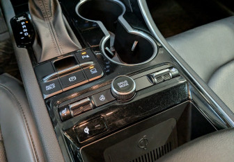 Подержанный автомобиль Kia K5 2020 года (18 фото)