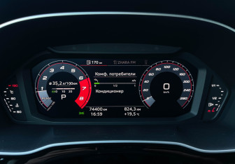 Подержанный автомобиль Audi Q3 2020 года (11 фото)