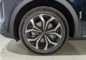 Новый Hongqi HS7 2025 (7 фото)