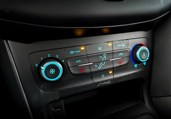 Подержанный автомобиль Ford Focus Hatchback 2019 года (26 фото)