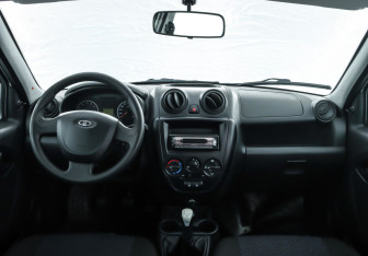 Подержанный автомобиль LADA (ВАЗ) Granta Sedan 2015 года (7 фото)