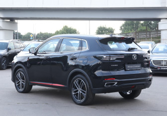 Подержанный автомобиль Changan CS55PLUS 2023 года (7 фото)
