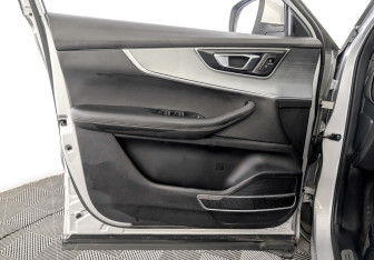 Подержанный автомобиль Chery Tiggo 7 Pro 2022 года (19 фото)