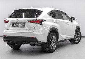 Подержанный автомобиль Lexus NX 2016 года (5 фото)
