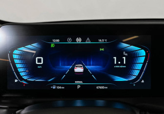 Подержанный автомобиль Exeed TXL 2022 года (11 фото)