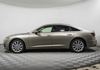 Подержанный автомобиль Audi A6 Sedan 2019 года (8 фото)