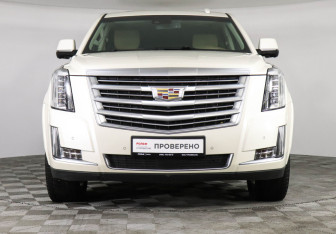 Подержанный автомобиль Cadillac Escalade Suv 2015 года (2 фото)