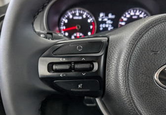 Подержанный автомобиль Kia Rio Hatchback 2020 года (25 фото)