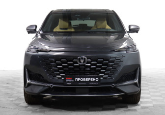 Подержанный автомобиль Changan UNI-K 2023 года (2 фото)