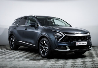Подержанный автомобиль Kia Sportage 2022 года (3 фото)
