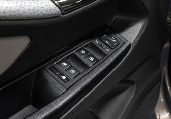 Подержанный автомобиль LADA (ВАЗ) Vesta Wagon 2017 года (23 фото)