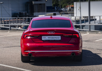 Подержанный автомобиль Audi A5 Liftback 2016 года (6 фото)