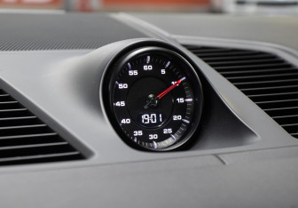 Подержанный автомобиль Porsche Cayenne 2018 года (20 фото)