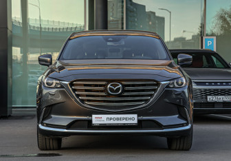 Подержанный автомобиль Mazda CX-9 2018 года (2 фото)