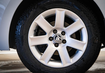 Подержанный автомобиль Skoda Rapid Liftback 2018 года (19 фото)