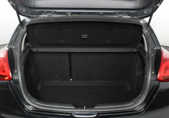 Подержанный автомобиль Kia Ceed Hatchback 2014 года (8 фото)