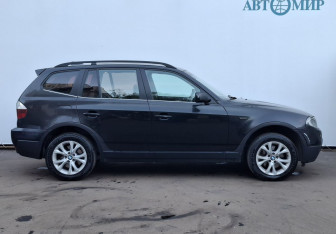 Подержанный автомобиль BMW X3 2006 года (4 фото)