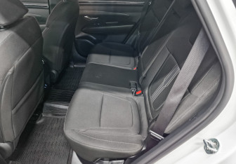 Подержанный автомобиль Hyundai Tucson 2021 года (17 фото)