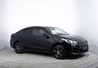 Подержанный автомобиль Kia Rio Sedan 2017 года (3 фото)