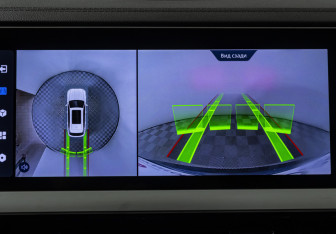 Подержанный автомобиль Geely Monjaro 2024 года (23 фото)