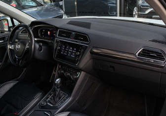 Подержанный автомобиль Volkswagen Tiguan 2019 года (7 фото)