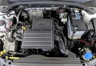 Подержанный автомобиль Skoda Octavia Liftback 2020 года (9 фото)