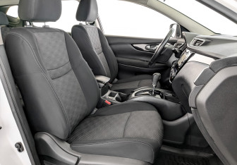 Подержанный автомобиль Nissan Qashqai 2017 года (23 фото)