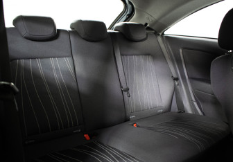 Подержанный автомобиль Opel Corsa 2008 года (10 фото)
