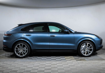 Подержанный автомобиль Porsche Cayenne 2020 года (4 фото)