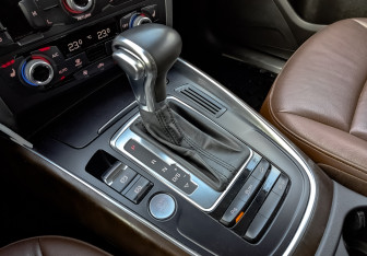 Подержанный автомобиль Audi Q5 2016 года (28 фото)