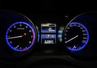 Подержанный автомобиль Subaru Outback Wagon 2015 года (16 фото)