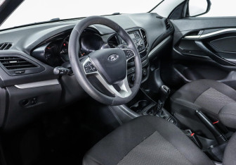 Подержанный автомобиль LADA (ВАЗ) Vesta Wagon 2021 года (7 фото)