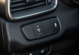 Подержанный автомобиль Kia Sorento 2018 года (13 фото)