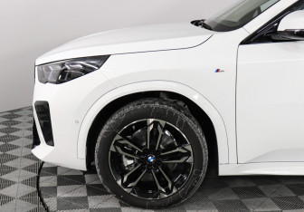 Новый BMW X2 2025 (8 фото)