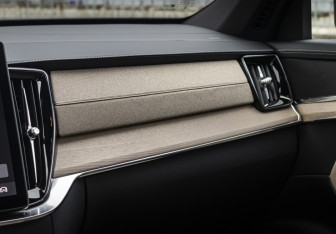 Новый Volvo XC90 2025 (18 фото)