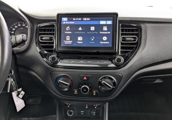 Подержанный автомобиль Hyundai Solaris Sedan 2021 года (15 фото)