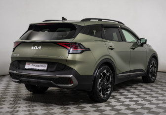 Подержанный автомобиль Kia Sportage 2022 года (4 фото)