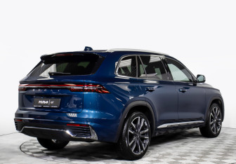 Подержанный автомобиль Geely Monjaro 2023 года (4 фото)