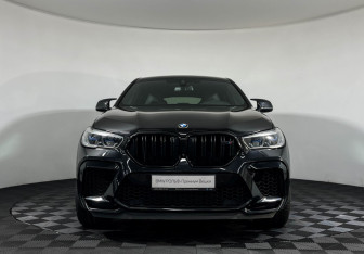 Подержанный автомобиль BMW X6 M 2020 года (3 фото)