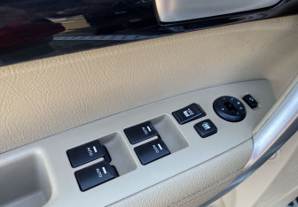 Подержанный автомобиль Kia Sorento 2012 года (20 фото)