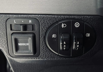 Подержанный автомобиль Great Wall Hover H3 2011 года (13 фото)