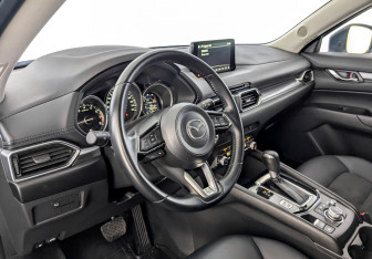 Подержанный автомобиль Mazda CX-5 2021 года (16 фото)