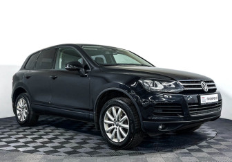 Подержанный автомобиль Volkswagen Touareg 2011 года (3 фото)